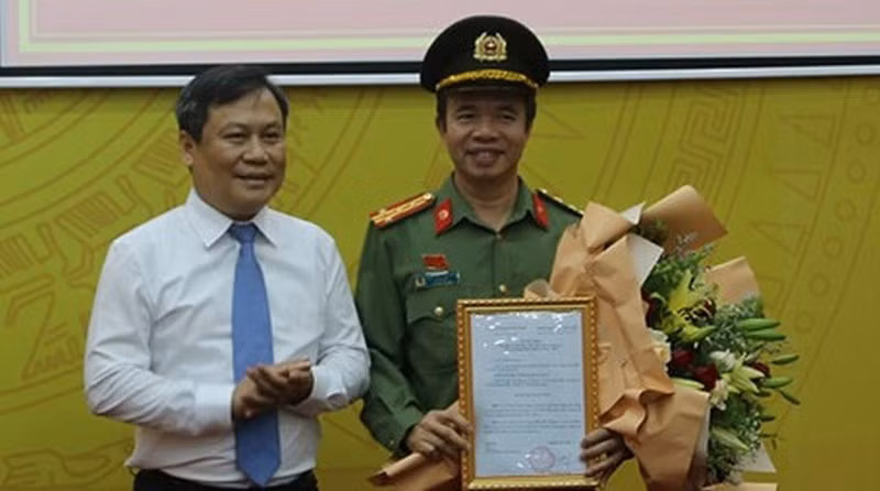 Quyết định của Bộ Chính trị, Ban Bí thư, Thủ tướng Chính phủ về công tác cán bộ ảnh 1