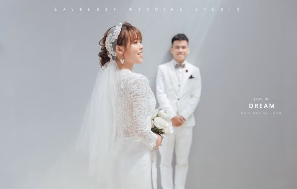 Trường cho nghỉ tránh dịch quá lâu, sinh viên ở nhà tổ chức đám cưới ảnh 5