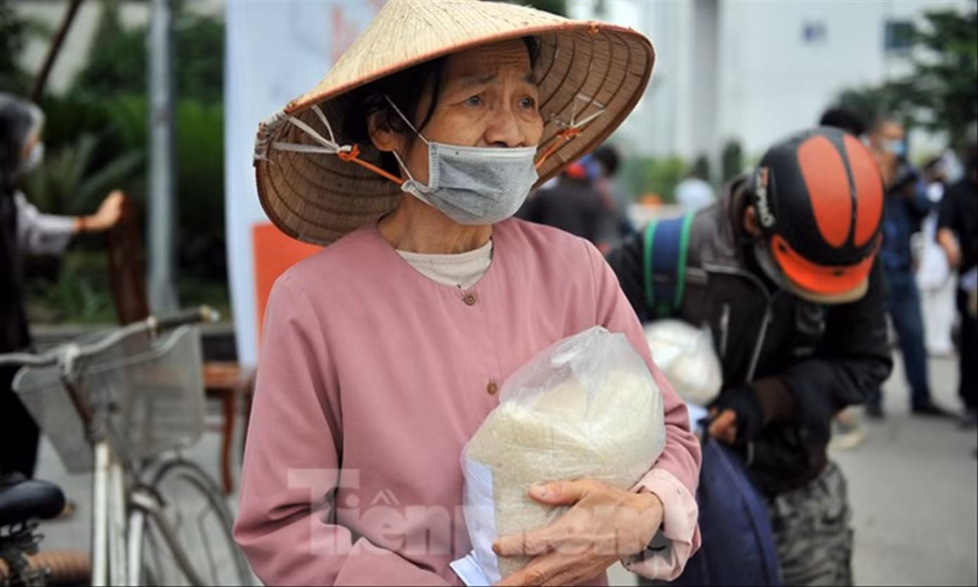 TPHCM triển khai một loạt gói hỗ trợ, hồi phục kinh tế trong giai đoạn mới ảnh 3