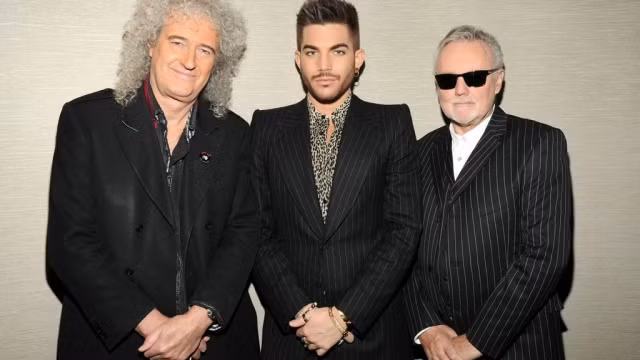 Ra-đa âm nhạc tháng 5 gọi tên Machine Gun Kelly, Hailee Steinfeld và Queen x Adam Lambert ảnh 5