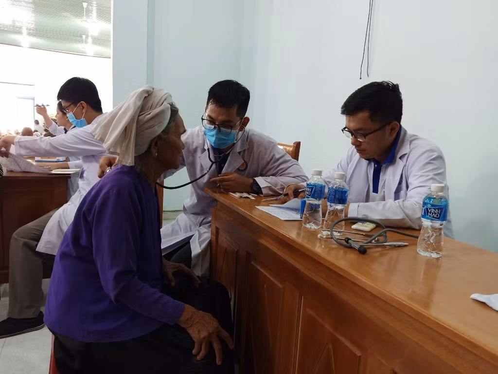 “Chuyến xe yêu thương vì sức khỏe cộng đồng” ảnh 10