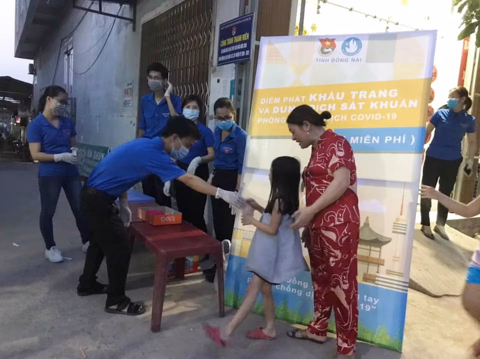 Sinh viên tỉnh Đồng Nai với nhiều hoạt động phòng chống dịch COVID-19 ảnh 9