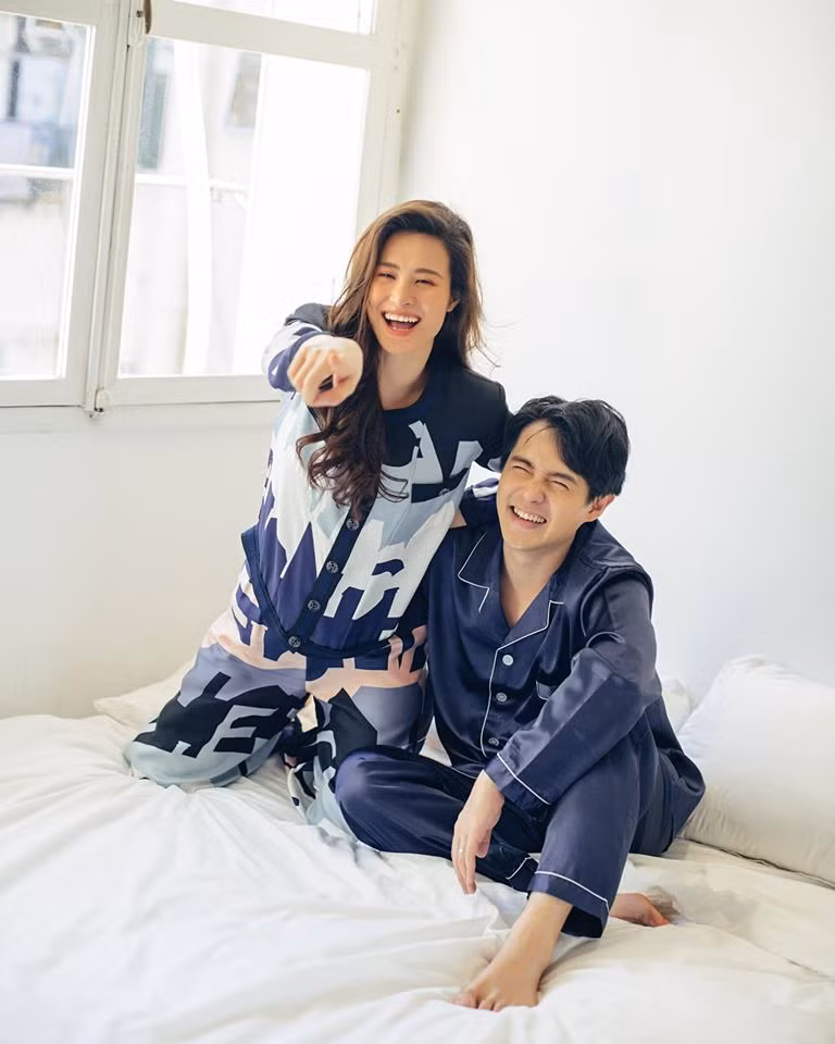 Sao Việt 24H: Đông Nhi - Ông Cao Thắng khoe ảnh ngọt ngào, Kaity Nguyễn hé lộ hình lúc nhỏ ảnh 2