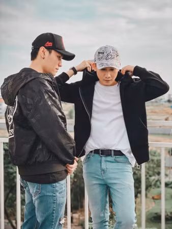 Chí Thiện gây thương nhớ với bản ballad đánh trúng tâm trạng của các “đấng nam nhi“ ảnh 1