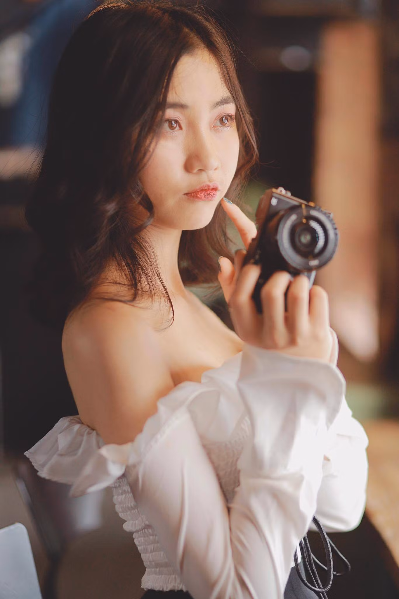 Hot girl sử dụng mạng xã hội để tạo tên tuổi ảnh 2
