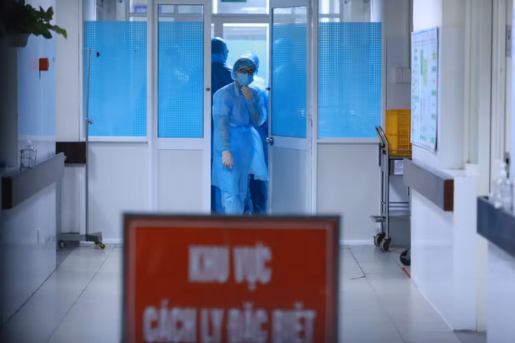 Những chuyến bay có bệnh nhân nhiễm Covid-19 đến Việt Nam ảnh 2