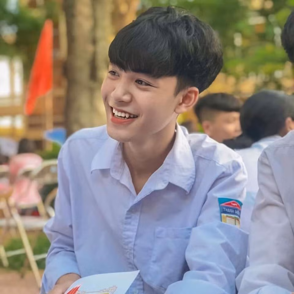 Mùa tựu trường, ngắm loạt ảnh những chàng trai năm ấy này có khiến bạn rung rinh? ảnh 1