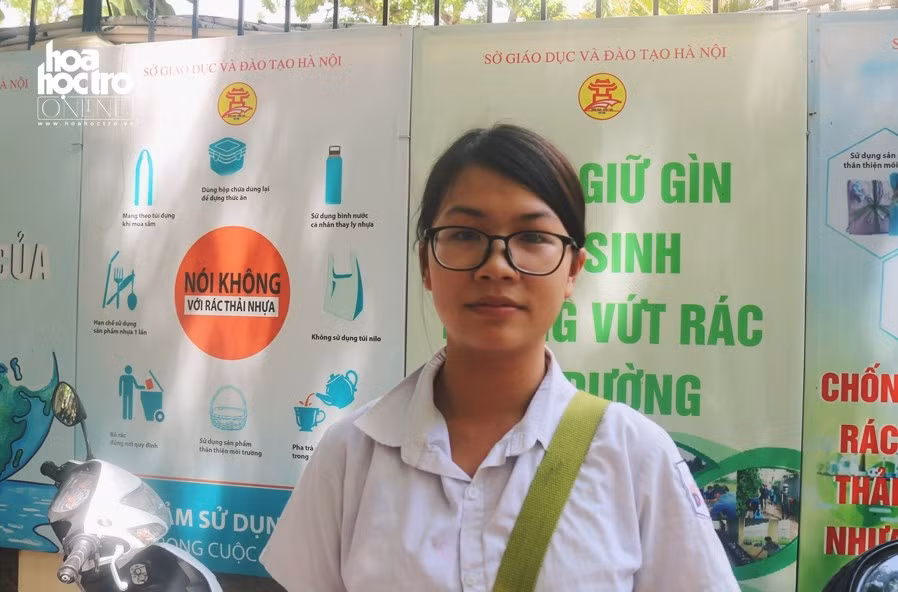 Đánh giá đề thi Ngữ Văn lớp 10 tại Hà Nội: Cấu trúc quen thuộc, vừa sức với học sinh ảnh 2