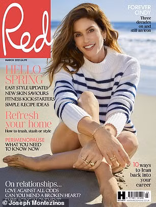 Mê đắm sắc vóc của siêu mẫu huyền thoại Cindy Crawford ở tuổi 54 ảnh 1