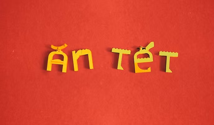 Chàng trai 9x ở TPHCM làm mâm cỗ Tết bằng Lego sống động như thật ảnh 3