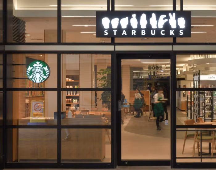 Starbucks ở Nhật Bản có cửa hàng đầu tiên dành cho người khiếm thính ảnh 8