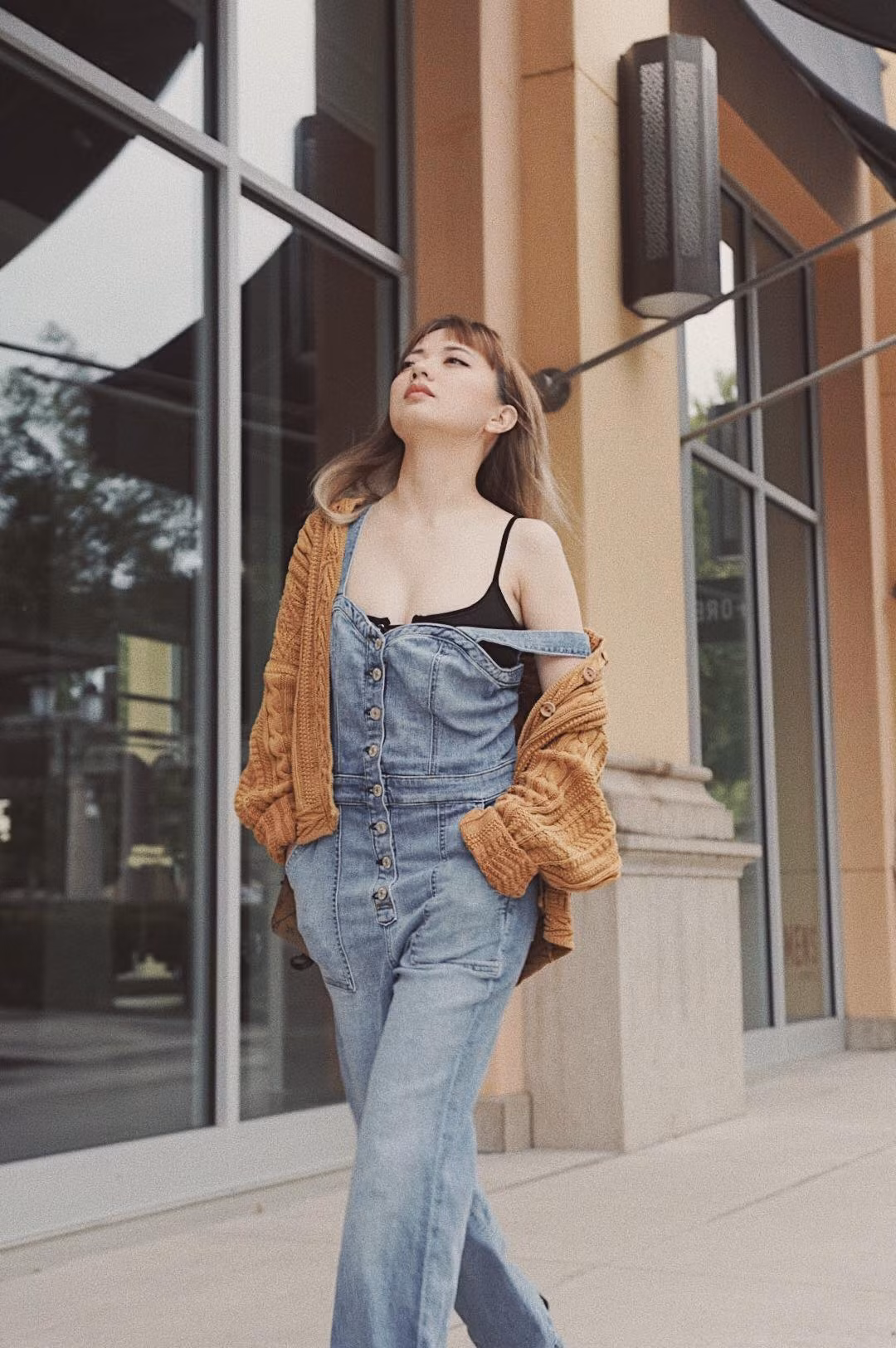 Xuân Nghi: 'Người yêu gánh hết công việc khi tôi mắc Covid-19' ảnh 3