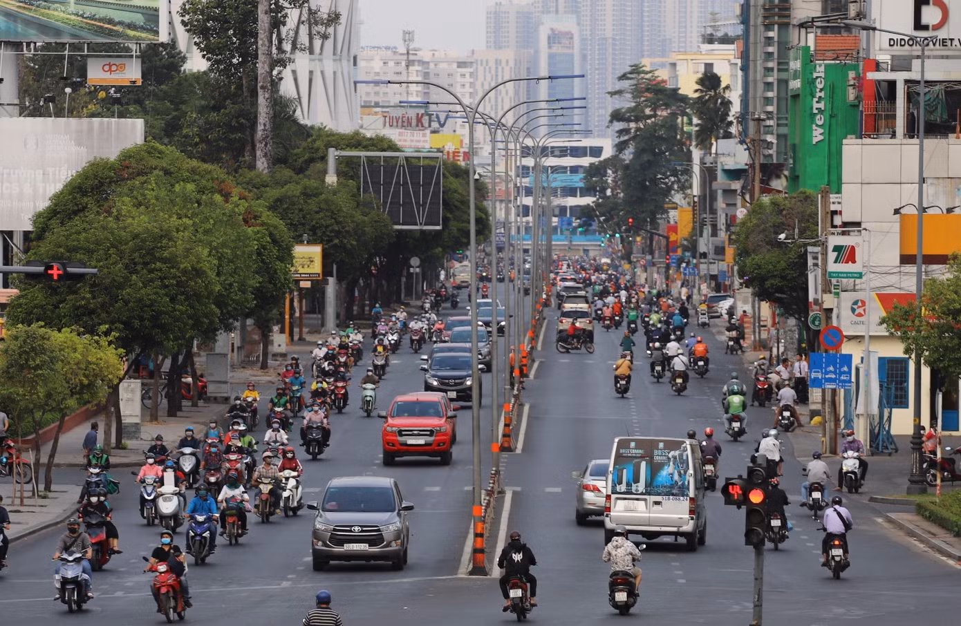 Tìm niềm vui trong những ngày giãn cách xã hội ảnh 11