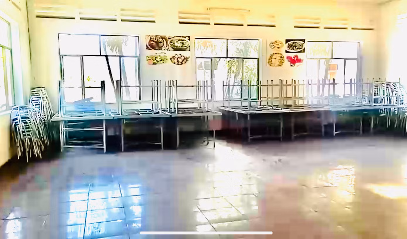 Cận cảnh Bệnh viện dã chiến thứ 2 ở TPHCM chuẩn bị hoạt động ảnh 2