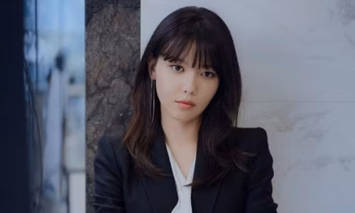Đông Nhi được chồng bất ngờ tặng quà sau sinh; Lưu Hương Giang sang chảnh dù mấp mé 40 ảnh 15