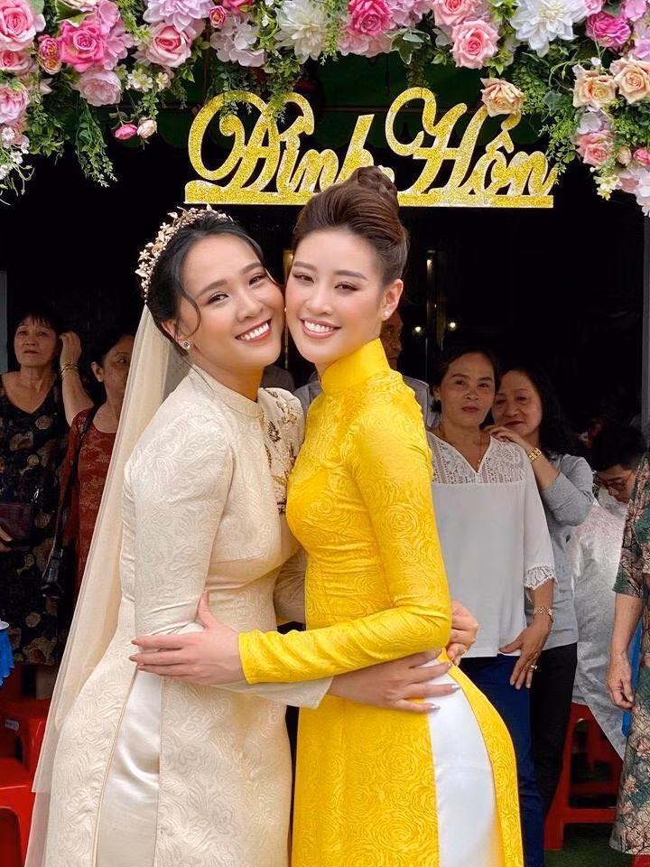Đại gia Minh Nhựa “rap” về Wowy trên xe siêu sang 50 tỷ khiến cư dân mạng xôn xao ảnh 15