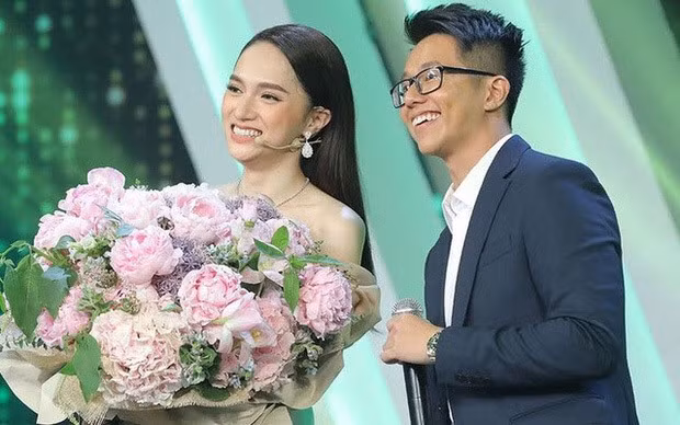 Elly Trần gây bất ngờ vì đổi kiểu tóc; Đặng Thu Thảo được khen quá xinh đẹp dù đã 2 con ảnh 1