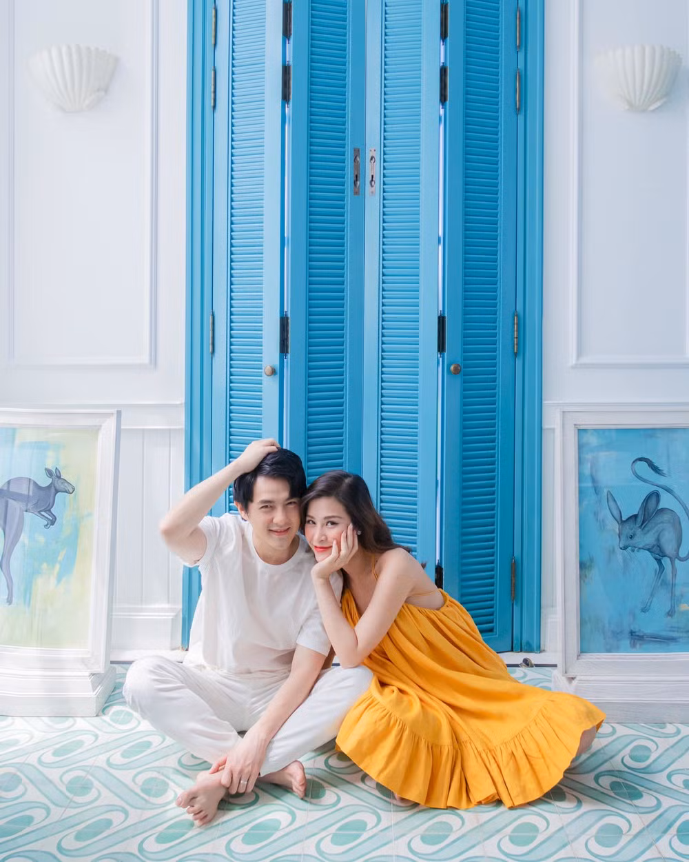 Showbiz 2/8: Phạm Quỳnh Anh khoe lưng trần gợi cảm, Sĩ Thanh diện đồ táo bạo ảnh 25