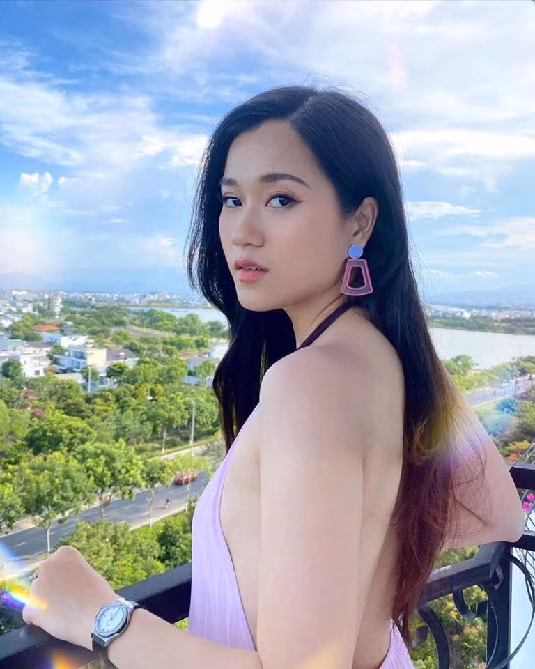 Lâm Vỹ Dạ chứng minh nhan sắc không phải dạng vừa, Chi Pu bị gọi là “Dương Mịch Việt Nam“ ảnh 6