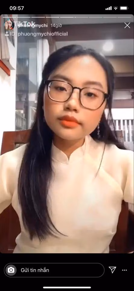 Showbiz 1/5: Kỳ Duyên “trúng ngải” Minh Triệu, Minh Tú “quạo” khi fan nhắc Đồng Ánh Quỳnh ảnh 9