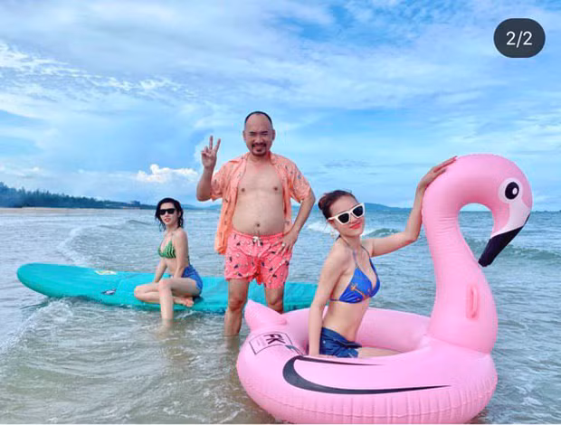 Showbiz 28/7: Trương Ngọc Ánh khoe vẻ quyến rũ, Ngọc Trinh “trưng trổ” body căng đét ảnh 7