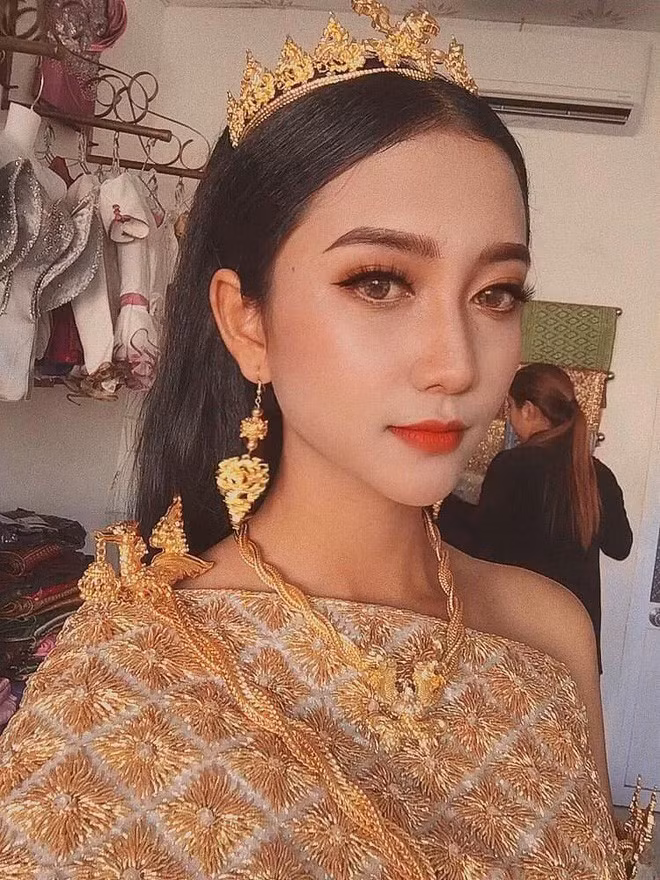 Sắc màu SV 30/7: “Nam thần” trường Y “đốn tim” cộng đồng mạng ảnh 12