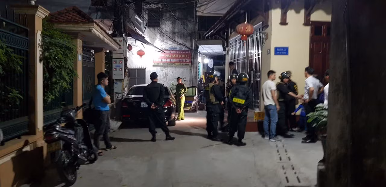 Một phụ nữ chết nhiều ngày nhưng người sống cùng gan lì không khai báo ảnh 2 Một phụ nữ chết nhiều ngày nhưng người sống cùng gan lì không khai báo ảnh 2