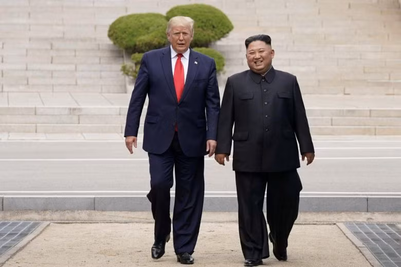 Ông Trump cô đơn vì bị bạn bè rời xa khi trở thành Tổng thống ảnh 2