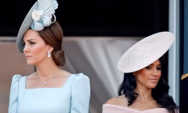 Có phải tình bạn thân giữa Công nương Kate và Harry đã gây ra vết rạn giữa Meghan và Kate? ảnh 10