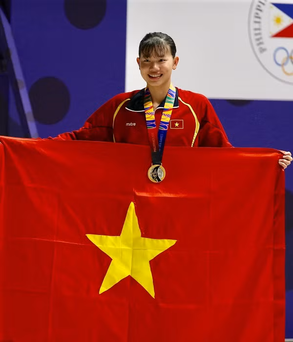 “Kình ngư” Ánh Viên hướng dẫn kỹ năng sinh tồn dưới nước trong chiến dịch Hè vui khỏe ảnh 1