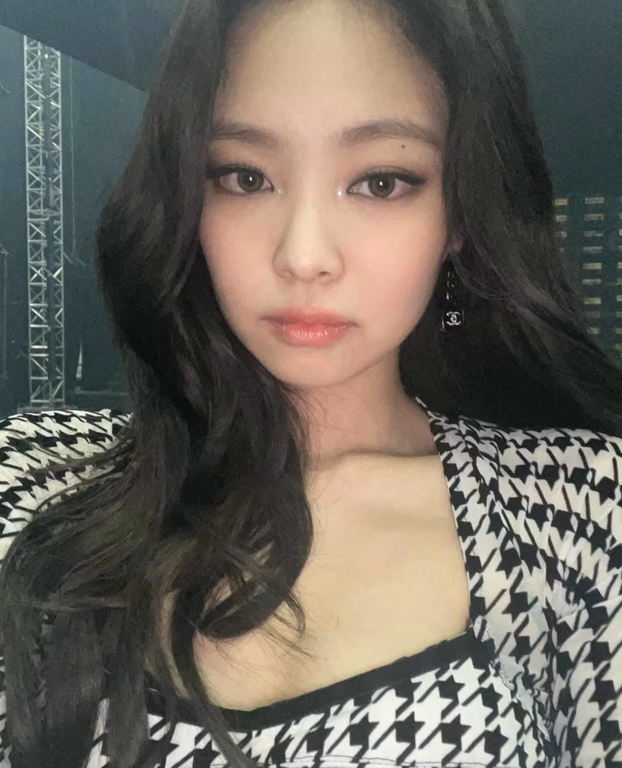 Đến anti-fan cũng phải công nhận cuộc đời Jennie xịn hơn cả nữ chính trong tiểu thuyết! ảnh 1