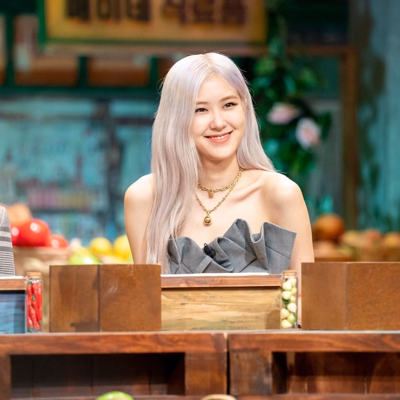 Vừa mới chê stylist chọn đồ dìm dáng Rosé, netizen phải “quay xe” vì màn phối đồ quá đỉnh ảnh 5