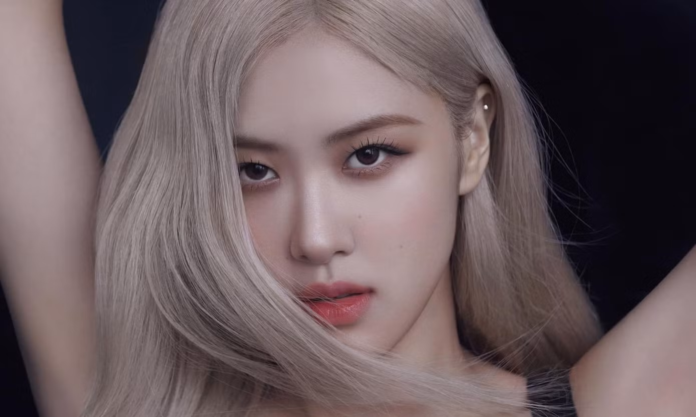Nhìn lại 7749 kiểu tóc của Jennie: Ngay cả kiểu kỳ quặc nhất cũng vẫn thấy xinh ảnh 18 Nhìn lại 7749 kiểu tóc của Jennie: Ngay cả kiểu kỳ quặc nhất cũng vẫn thấy xinh ảnh 18