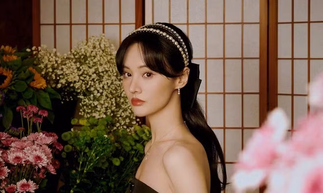 Fan của Rosé bức xúc réo tên YG Ent vì thiếu đầu tư cho album solo của thần tượng ảnh 6 Fan của Rosé bức xúc réo tên YG Ent vì thiếu đầu tư cho album solo của thần tượng ảnh 6