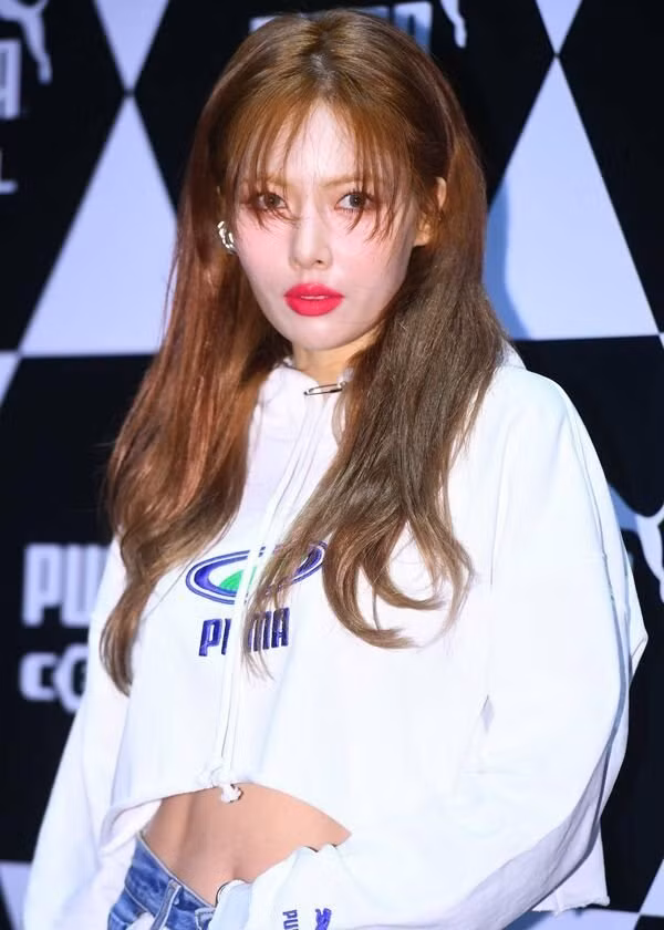 Ngày nào còn xinh đẹp tự nhiên mà nay hàng loạt nữ idol lại trông khác lạ thế này ảnh 10