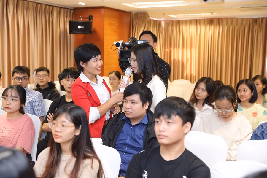 Tân sinh viên 2020: Làm gì để thích nghi trong thế giới đầy biến động, bất định? ảnh 2