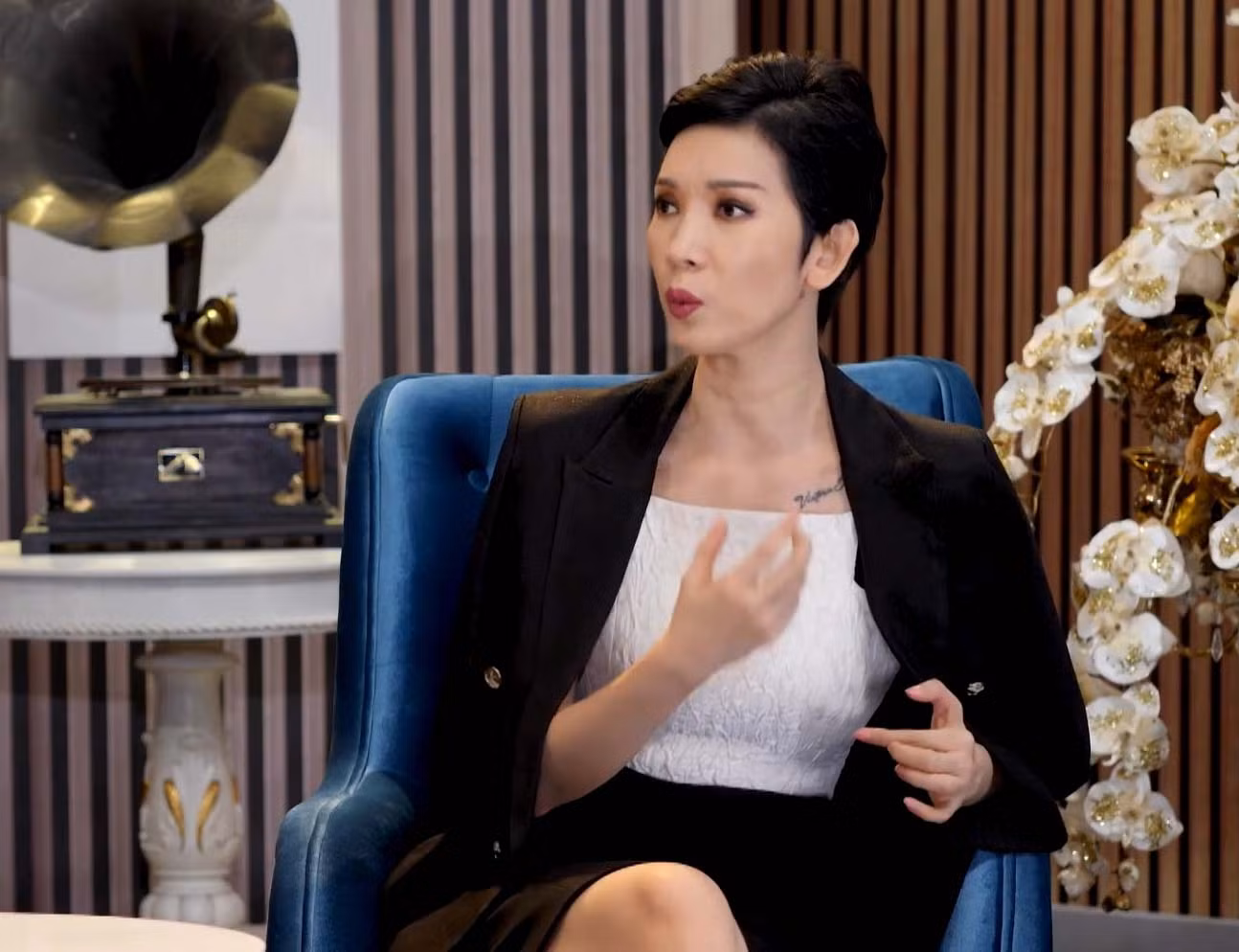 Xuân Lan: Không thể đánh đồng người đẹp bán dâm và người mẫu ảnh 2