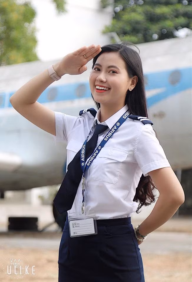 Nữ sinh Học viện Hàng không có thành tích siêu ‘khủng’ dự thi Hoa hậu Việt Nam 2020 ảnh 1