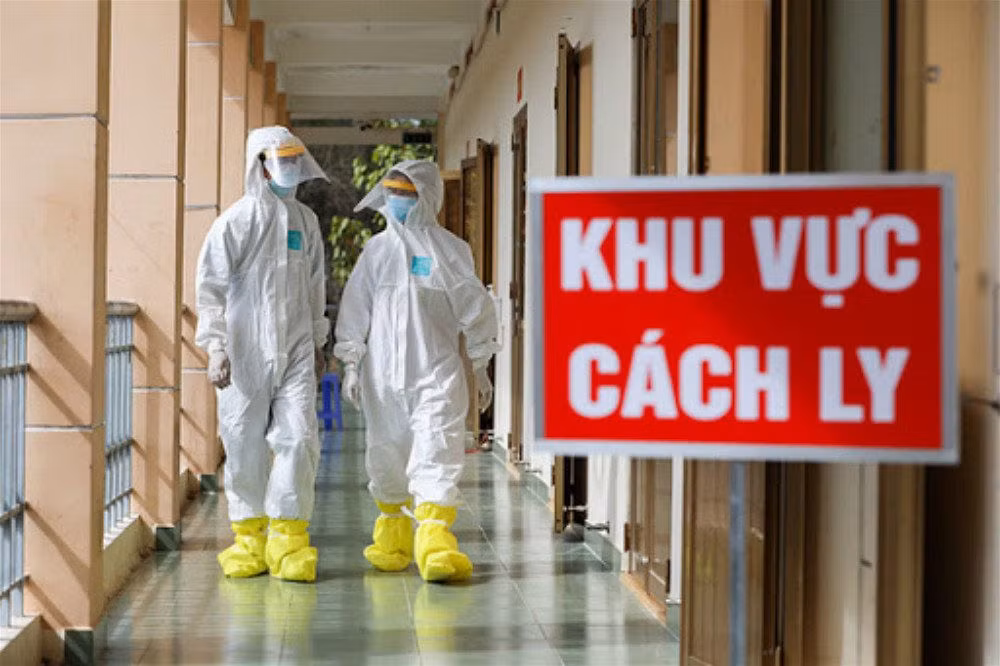 Tăng mạnh người cách ly, xét nghiệm diện rộng có chỉ định các trường hợp nghi ngờ ảnh 2