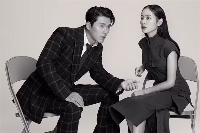 Bạn chỉ cần 5 tư thế “thần thánh” này cũng đủ “sống ảo siêu chất” ngay trong nhà! ảnh 1