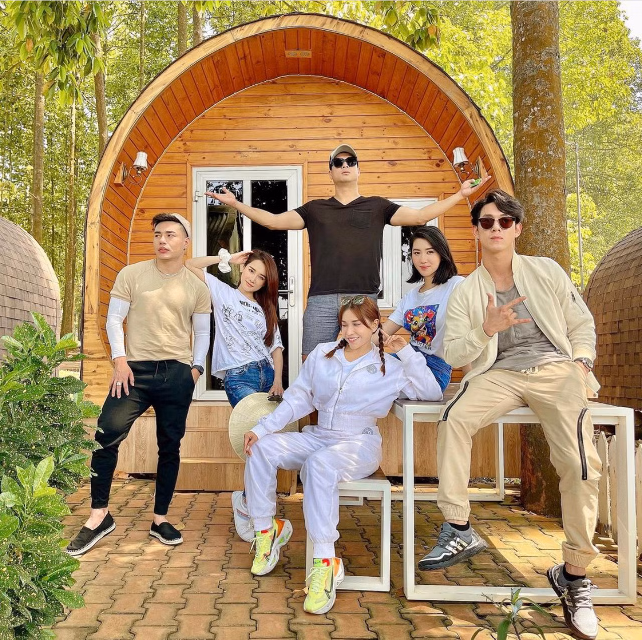 Hàng loạt “sao” Việt giải cứu nông sản Hải Dương; Sau Sơn Tùng MTP, Jack cũng dính nghi án đạo nhạc ảnh 12