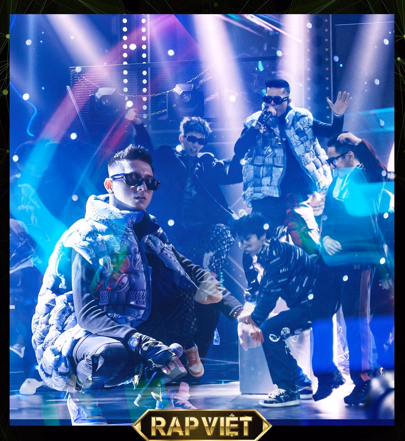 Chung kết Rap Việt: Rap về miền Trung, Gonzo khiến Trấn Thành một lần nữa rơi nước mắt ảnh 7