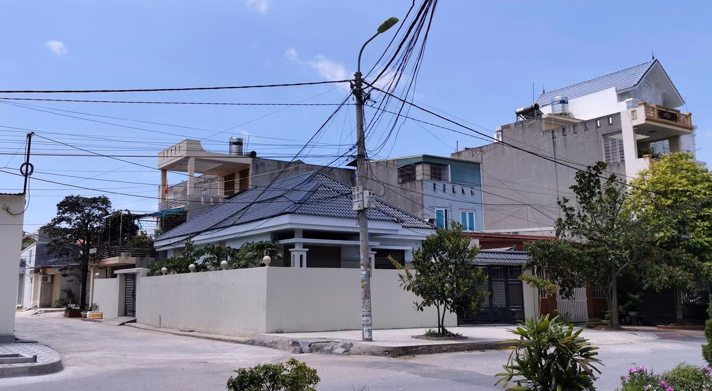 Nhiều công trình xây dựng trái phép trên đất quốc phòng ảnh 4