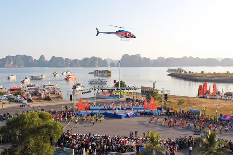 Carnaval mùa Đông: Đảo ngọc Tuần Châu bừng sáng sắc màu ảnh 2