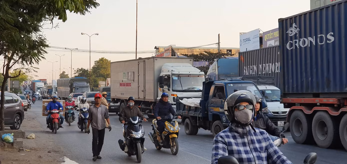 Ngôi nhà ở Hải Phòng bị thiêu rụi sau tiếng nổ lớn ảnh 4