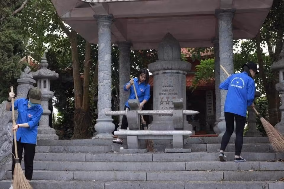 Tháng Bảy tri ân: Chuỗi hoạt động ý nghĩa của tuổi trẻ trường Đại học Y Dược Thái Nguyên ảnh 9