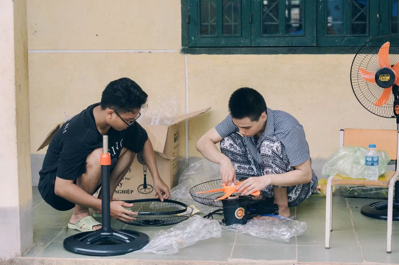 Mùa hè xanh tình nguyện của tuổi trẻ trường Đại học Thương Mại ảnh 10