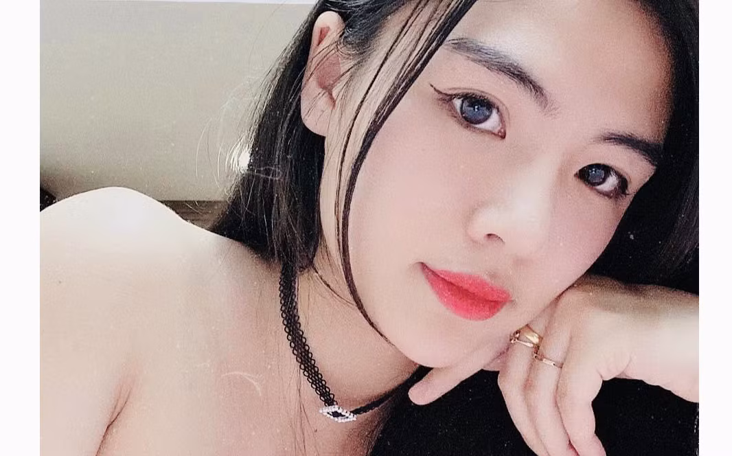 21 gương mặt tiêu biểu lọt vào chung kết Hoa khôi Đại học Huế ảnh 27 21 gương mặt tiêu biểu lọt vào chung kết Hoa khôi Đại học Huế ảnh 27