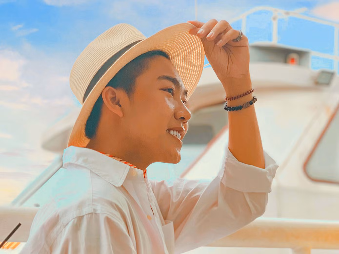 Nữ sinh Sư phạm ước được trình diễn những bộ trang phục tự mình thiết kế trên sàn catwalk ảnh 13