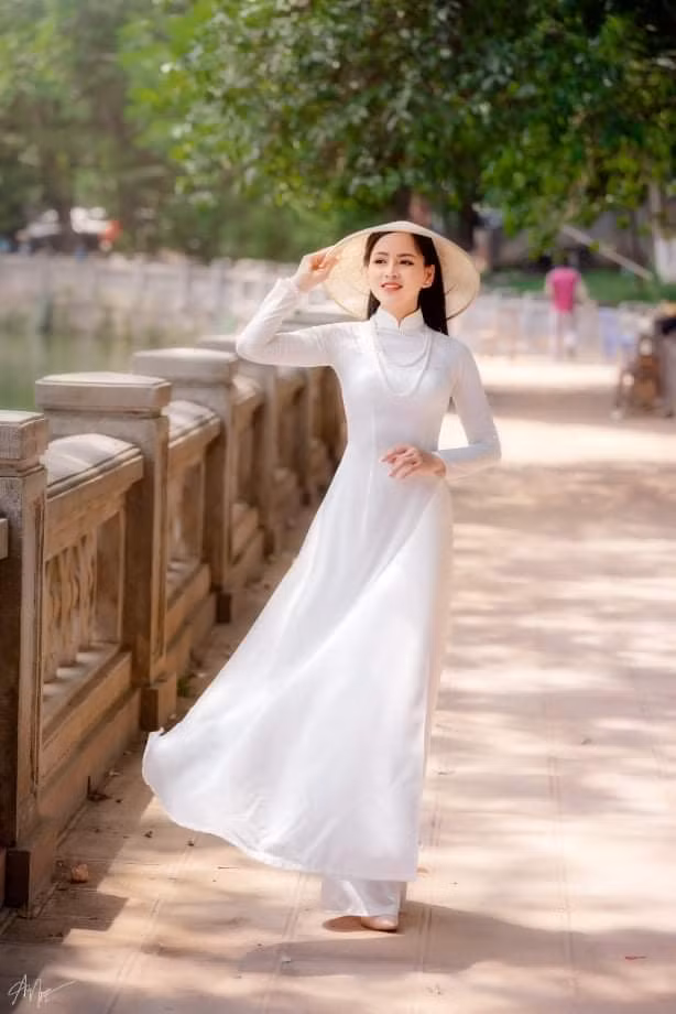 Phạm Hương: “Học nghệ thuật vì đam mê, không phải để đánh đổi” ảnh 17